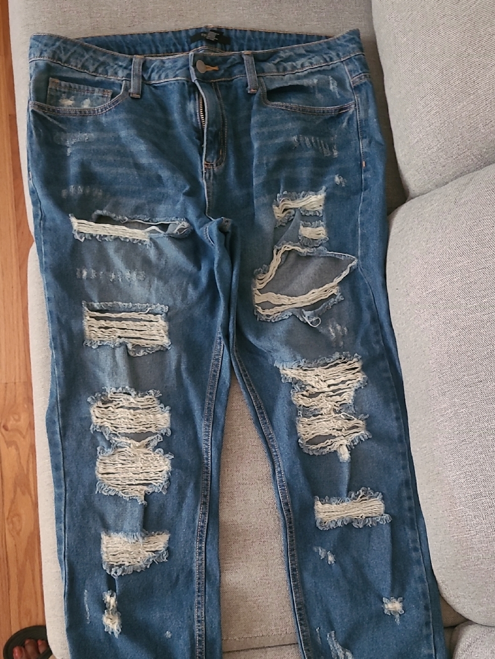 Forever 21 Distressed Blue Ripped Boyfriend Jeans